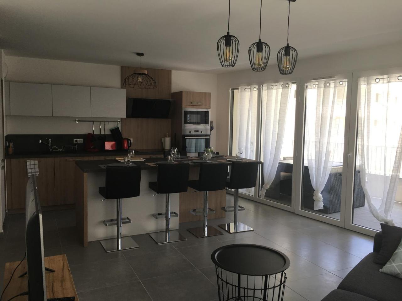 Relax In Appartement Annecy Buitenkant foto